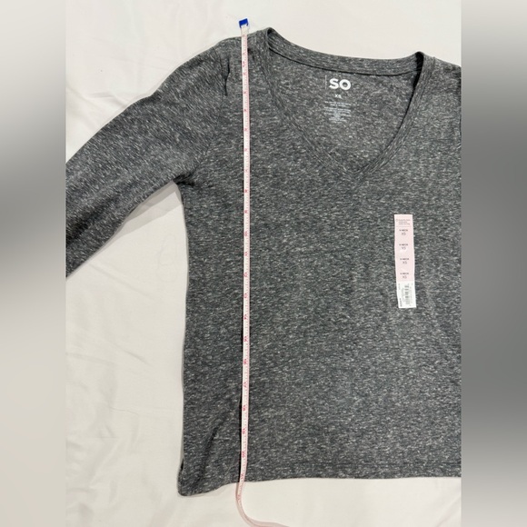 SO Kohl’s V-Neck Long Sleeve Shirt Dark Gray XS NWT Casual Soft Basic Cotton - Picture 7 of 10